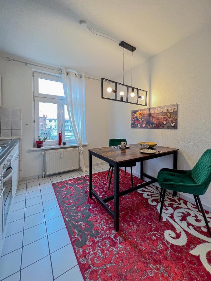 Homestayplus Schwerin Шверин Экстерьер фото
