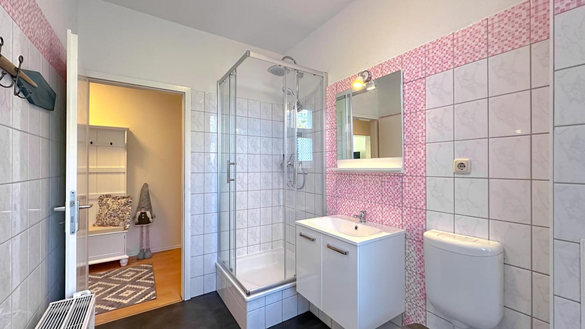 Homestayplus Schwerin Шверин Экстерьер фото