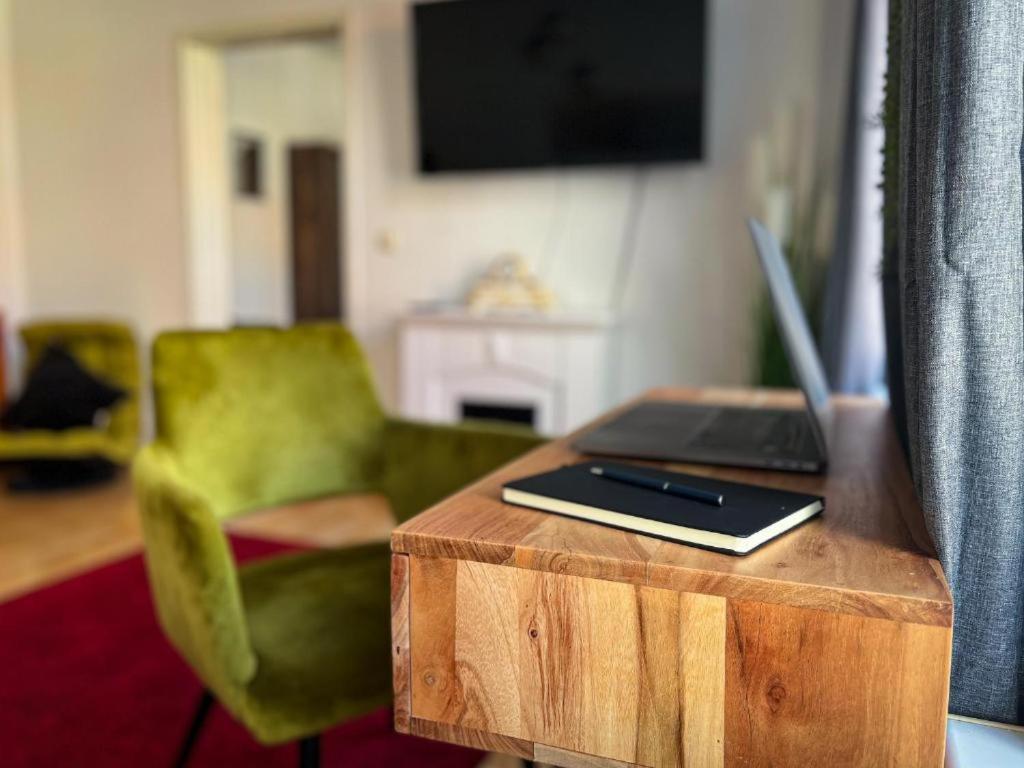 Homestayplus Schwerin Шверин Экстерьер фото
