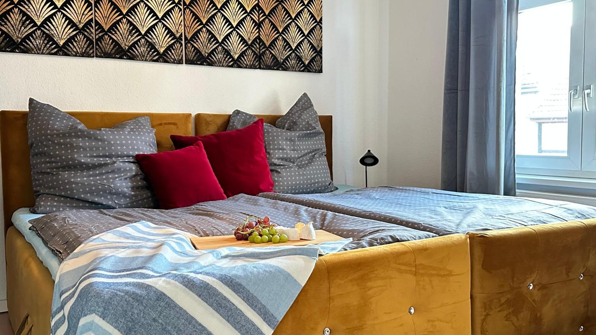 Homestayplus Schwerin Шверин Экстерьер фото