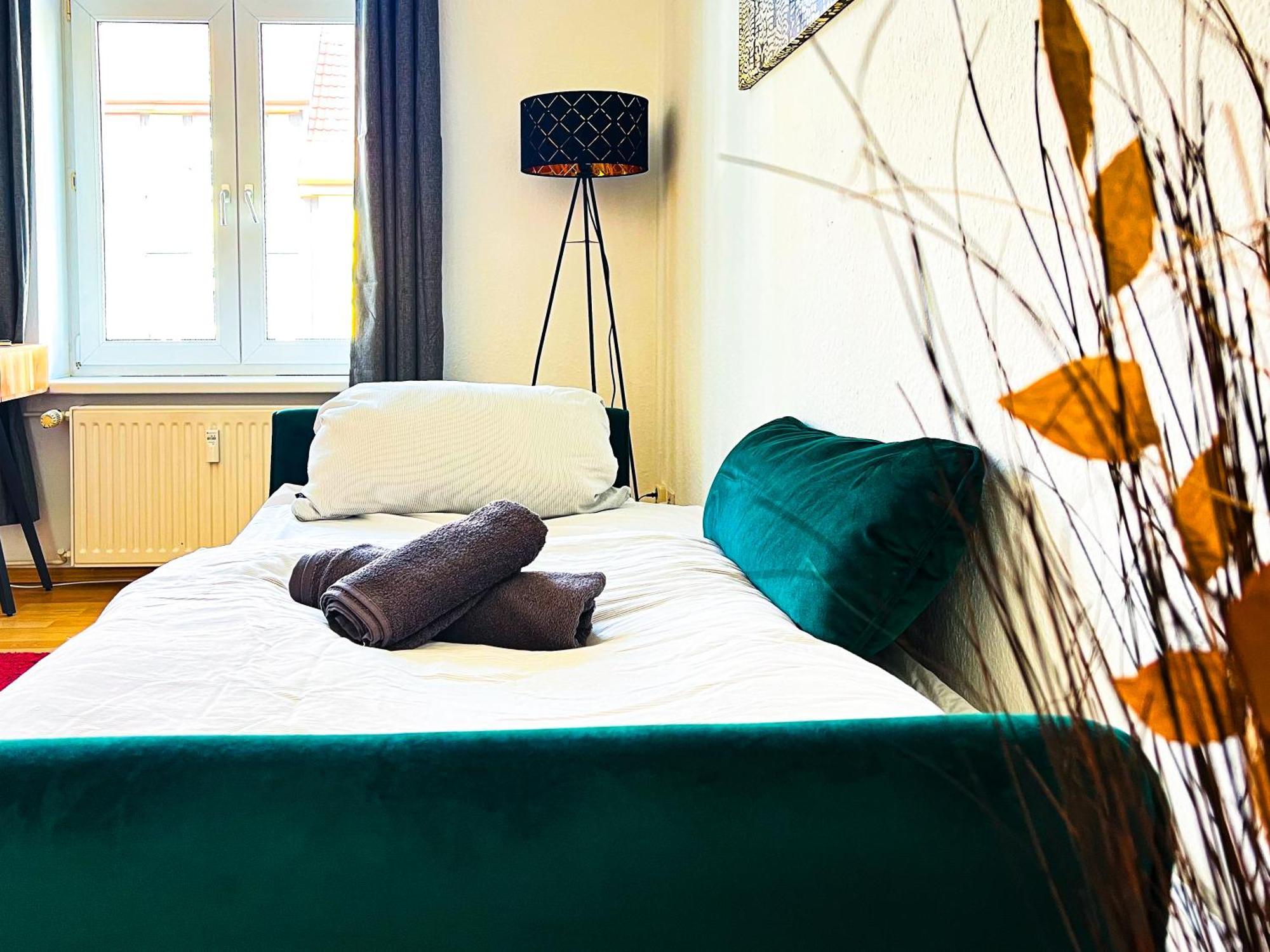 Homestayplus Schwerin Шверин Экстерьер фото