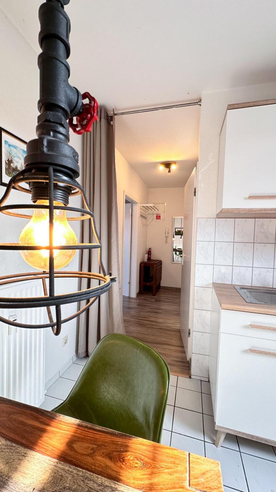 Homestayplus Schwerin Шверин Экстерьер фото