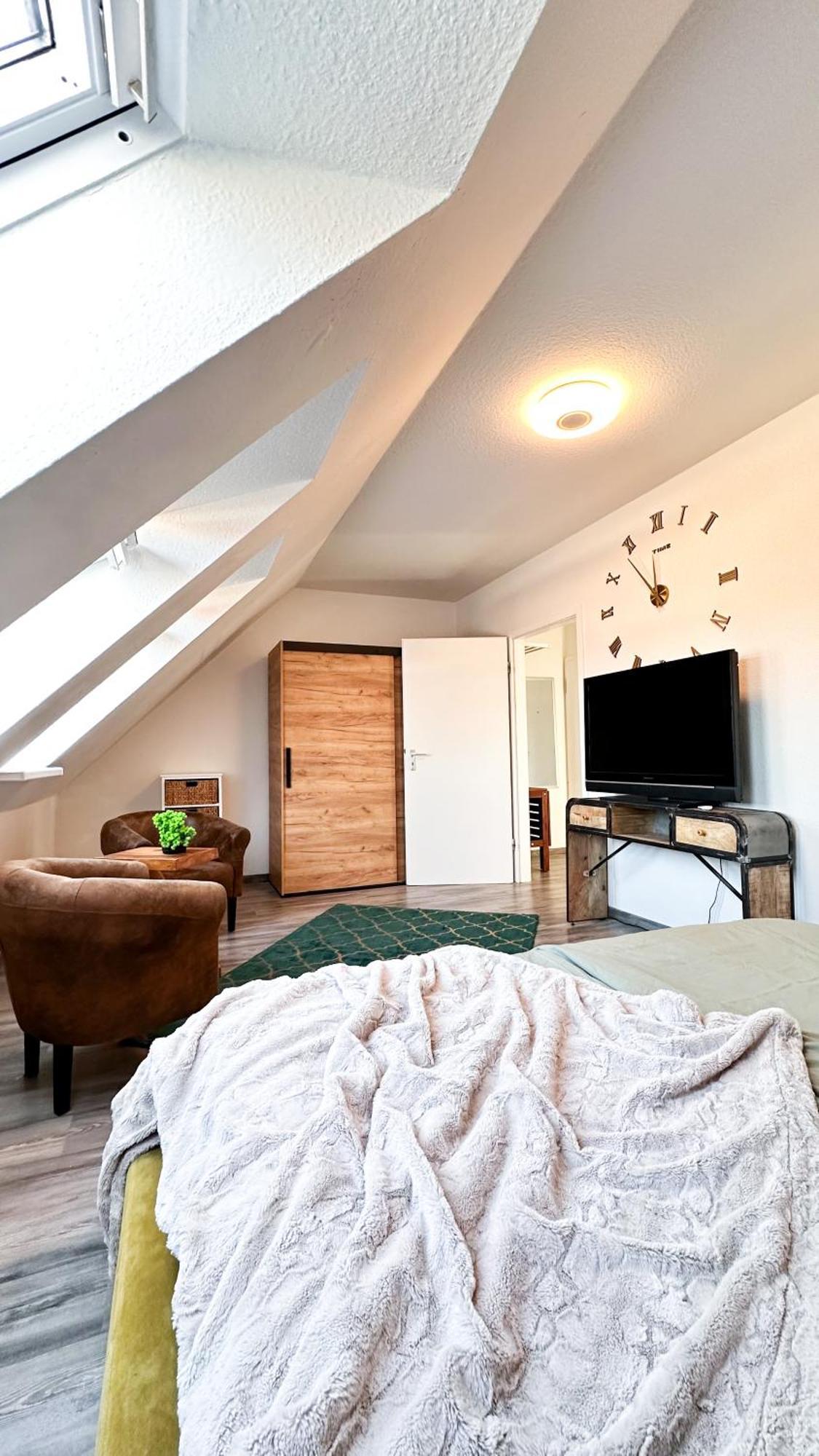Homestayplus Schwerin Шверин Экстерьер фото