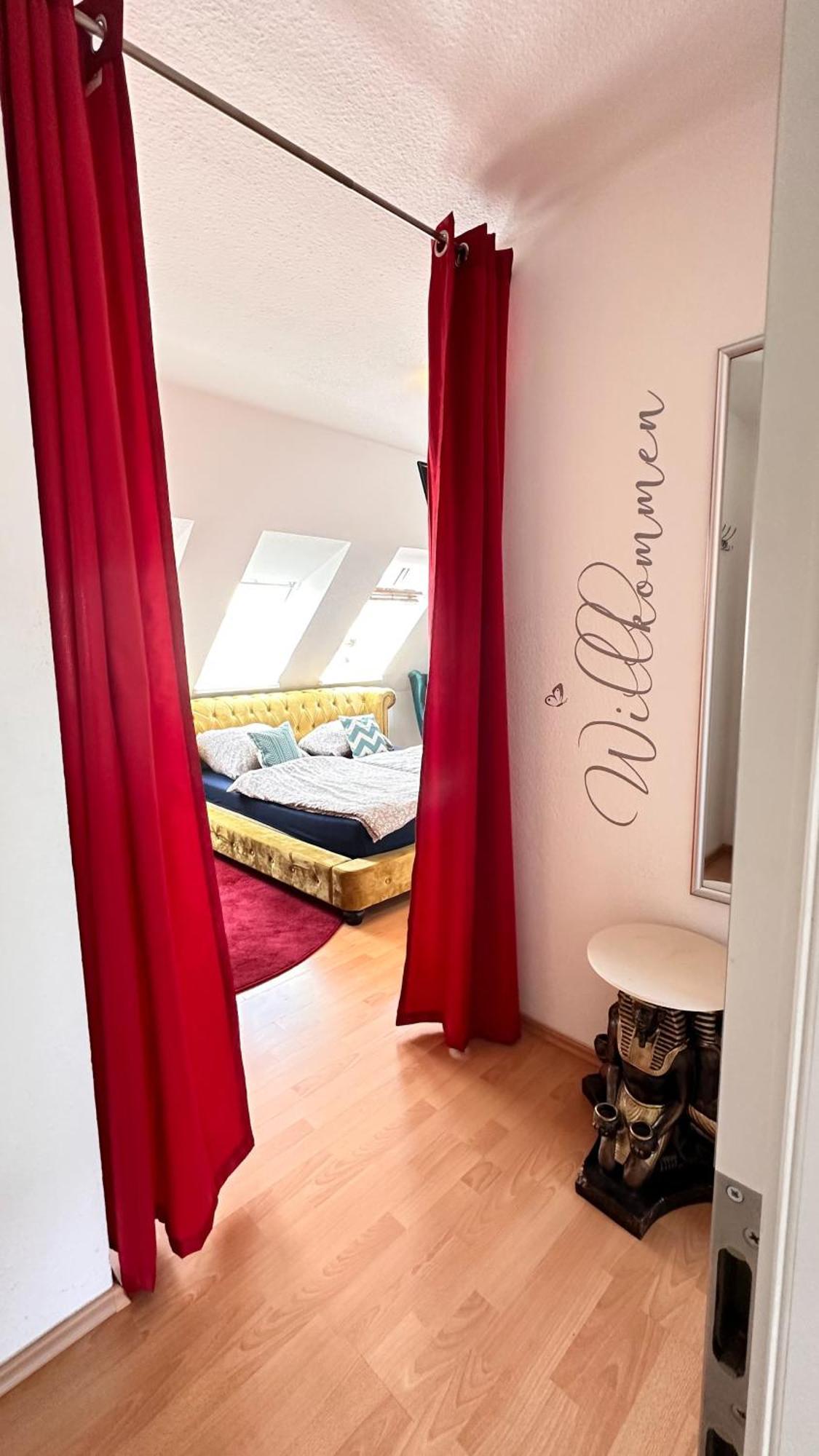 Homestayplus Schwerin Шверин Экстерьер фото